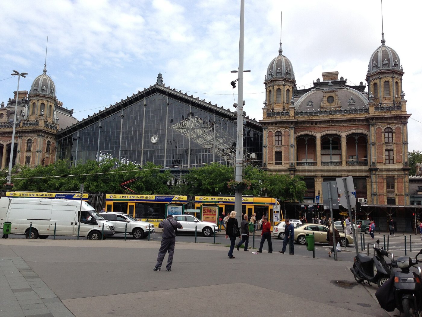 Budapest Nyugati Railway Station 01 ()