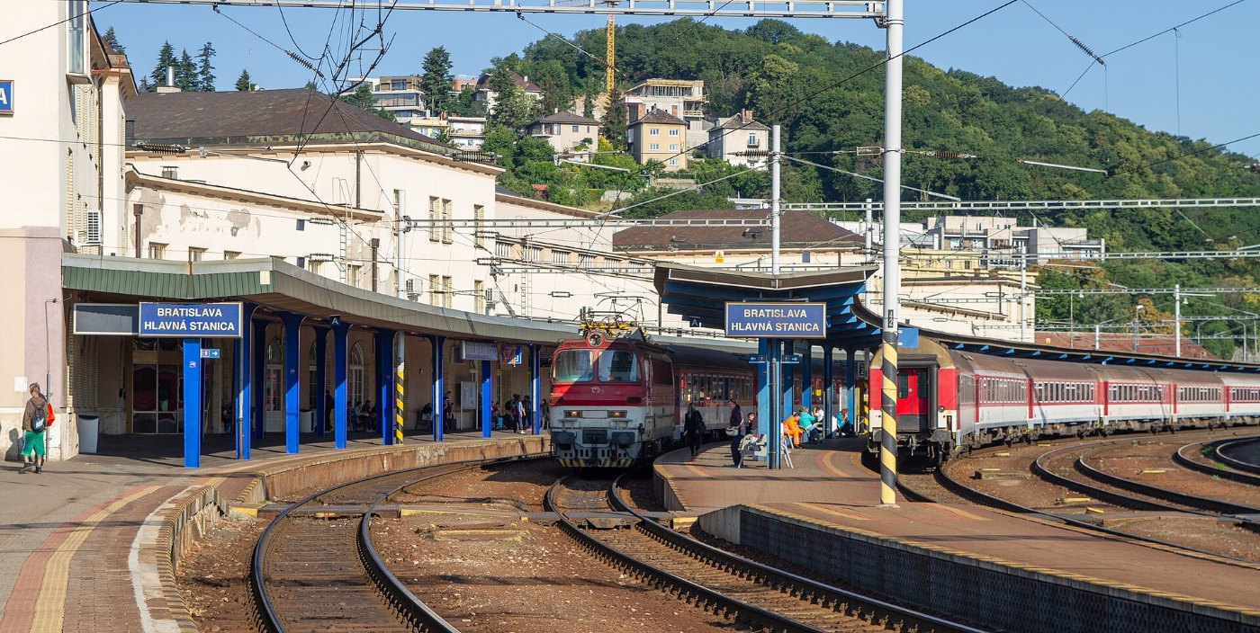 2018 06 26 Bratislava hlavná stanica platforms