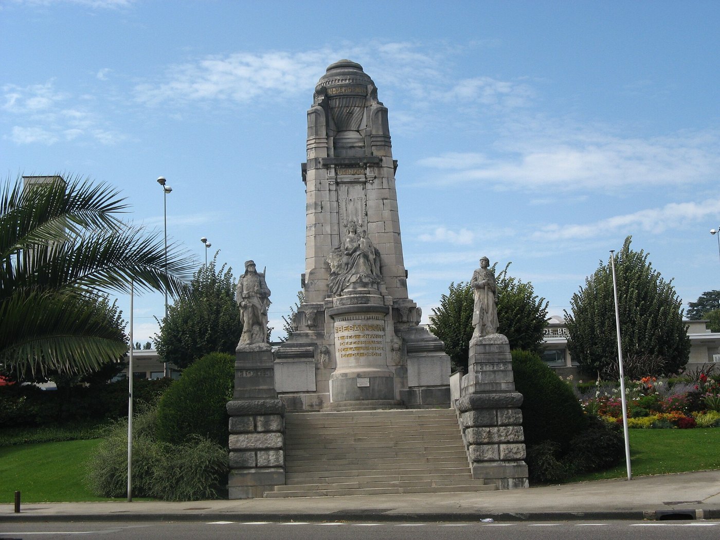 Statue gare viotte