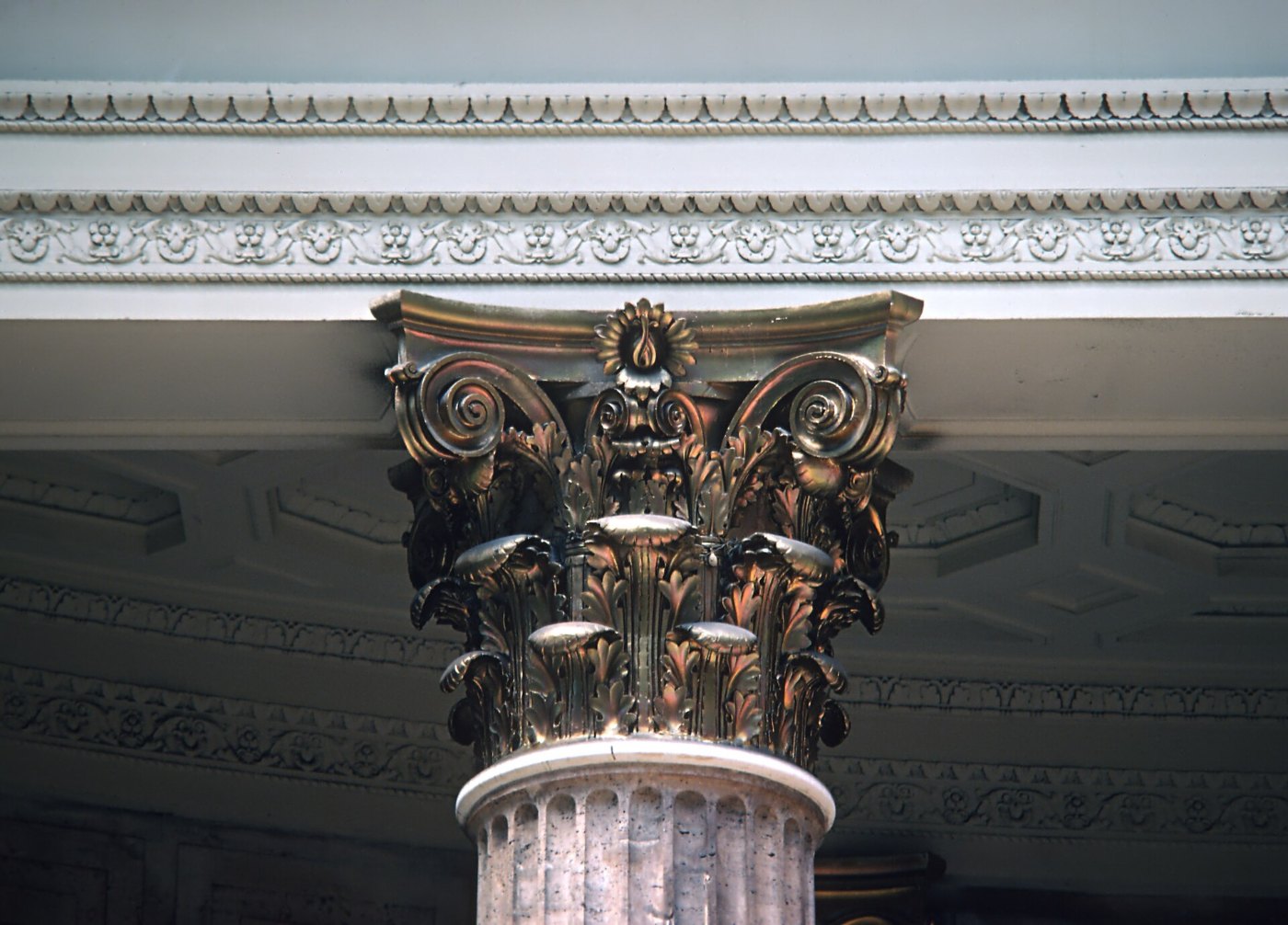 In Chicago Union Station 4 Photos ()