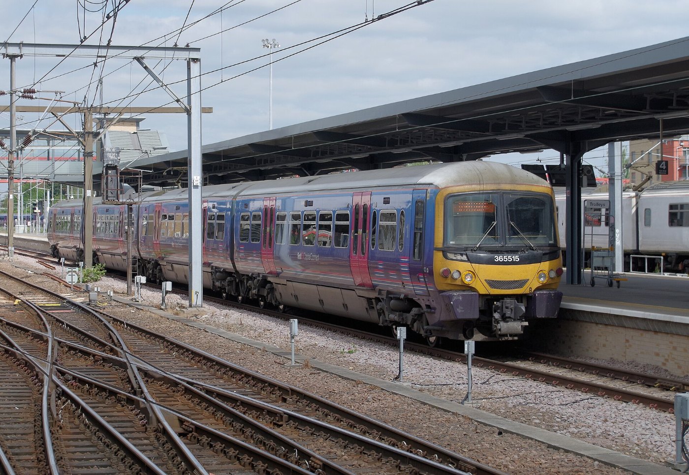 Cambridge railway station MMB 10