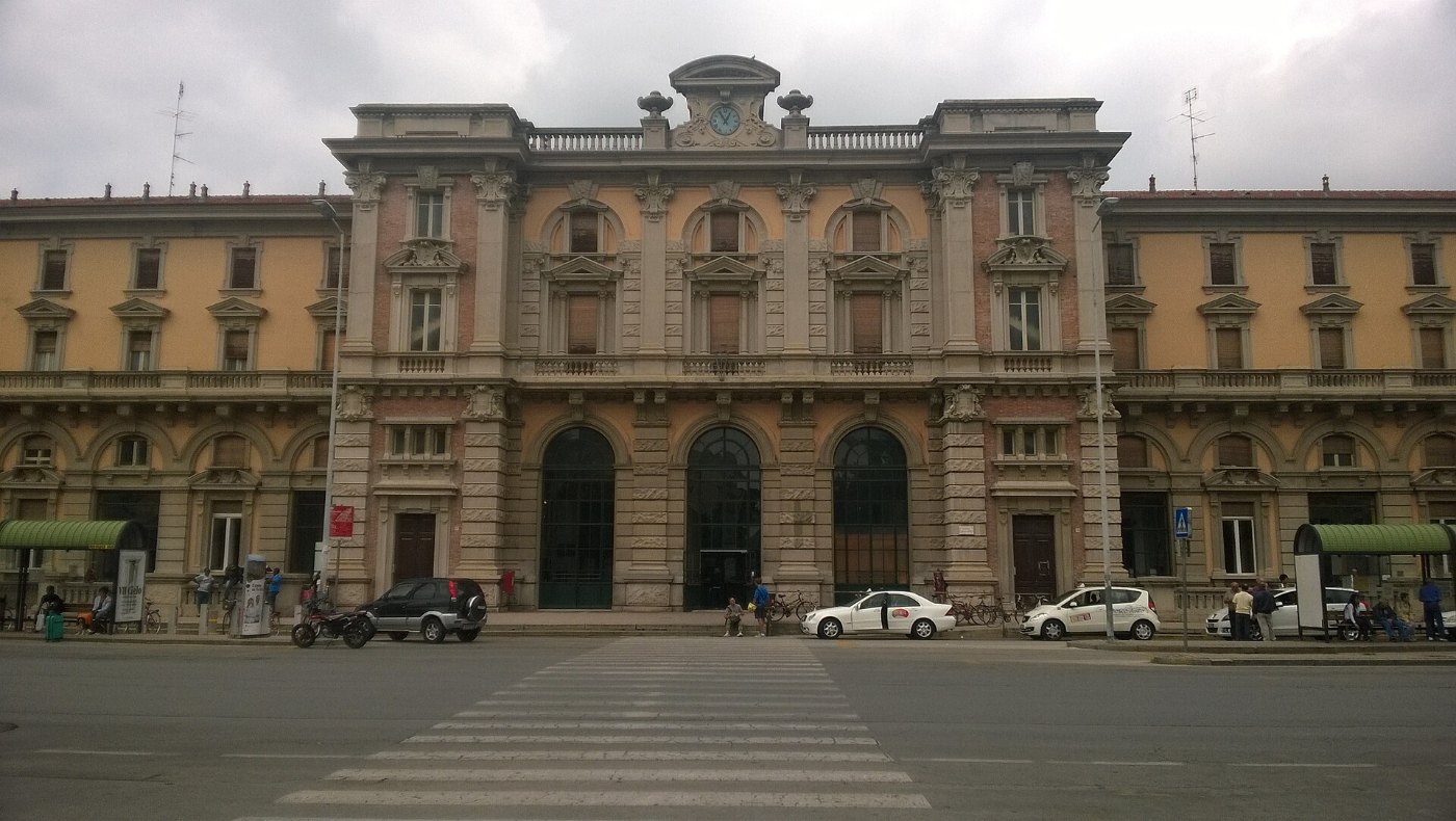Stazione di Cuneo (1)