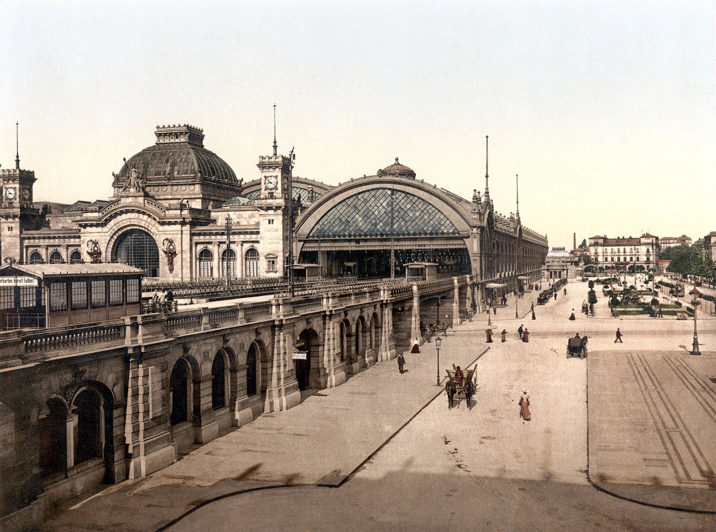 Der Dresdner Hauptbahnhof um 1900