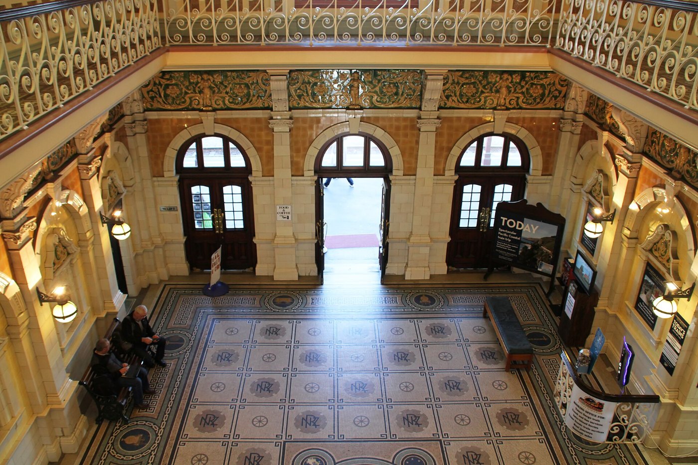 Inside Dunedin Railway Station 1 ()