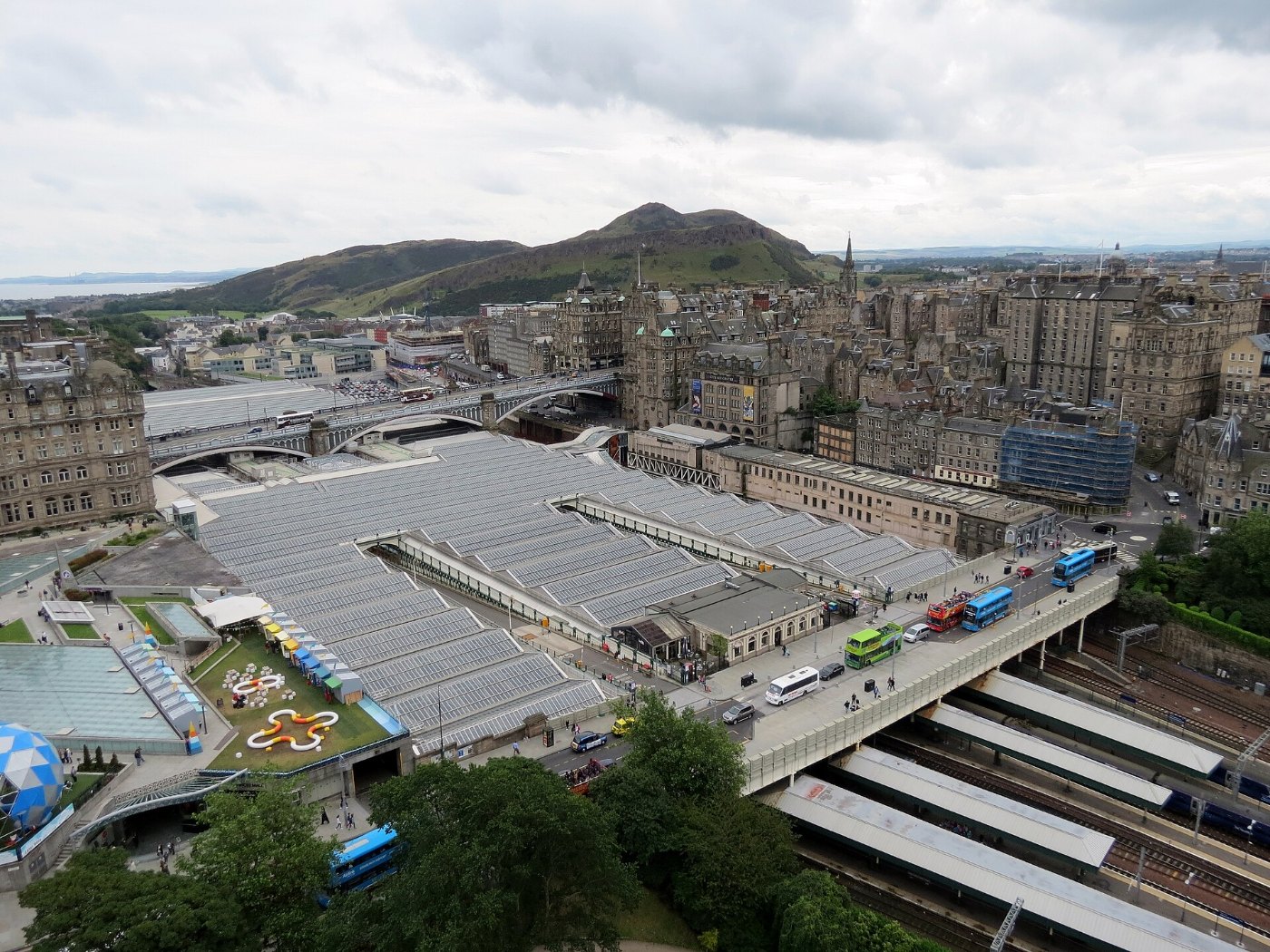 Edinburgh Waverley railway station roof from above (geograph by Martin D