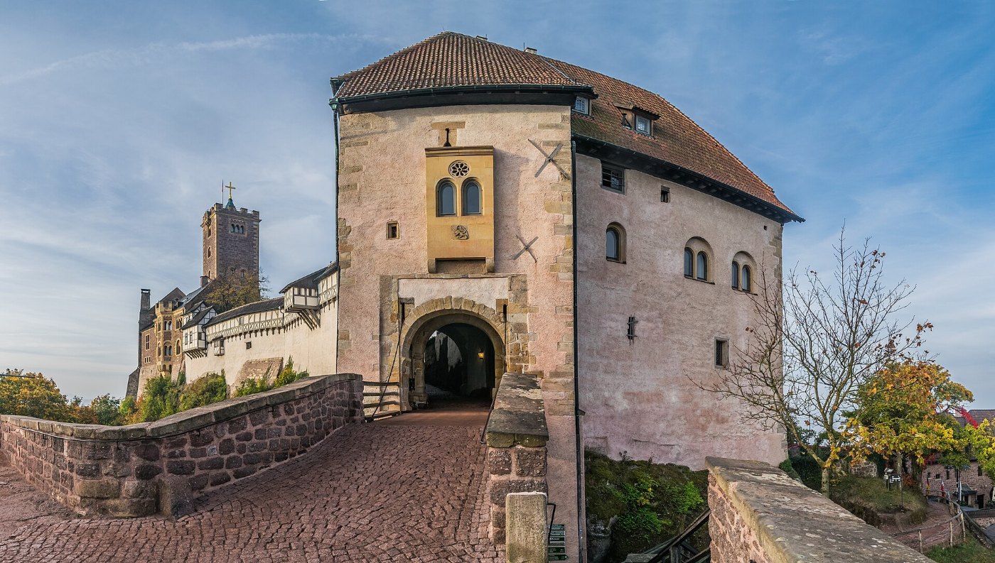 Outside view of Wartburg Castle (4)