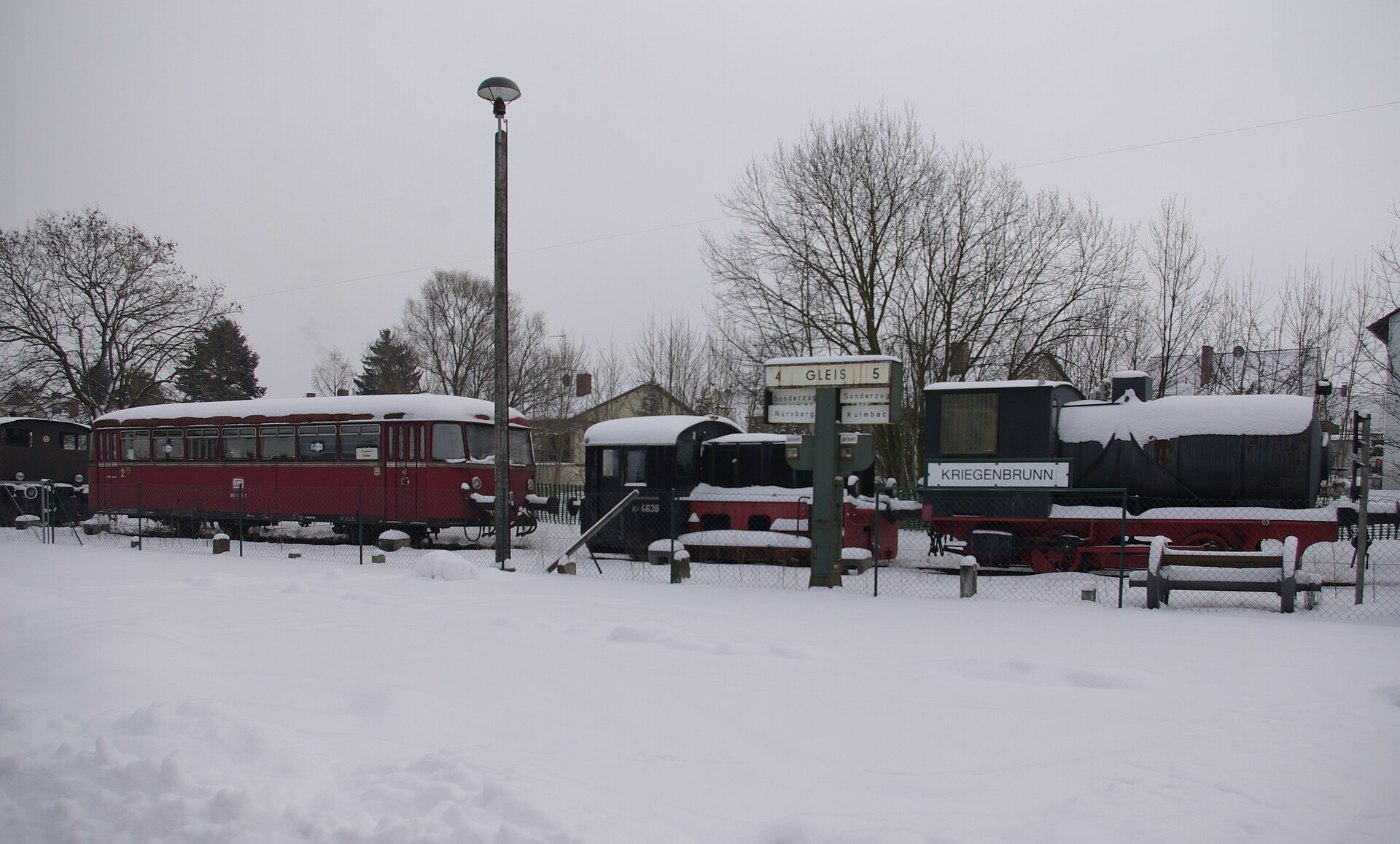 Erlangen Kriegenbrunn Bahnhof 001