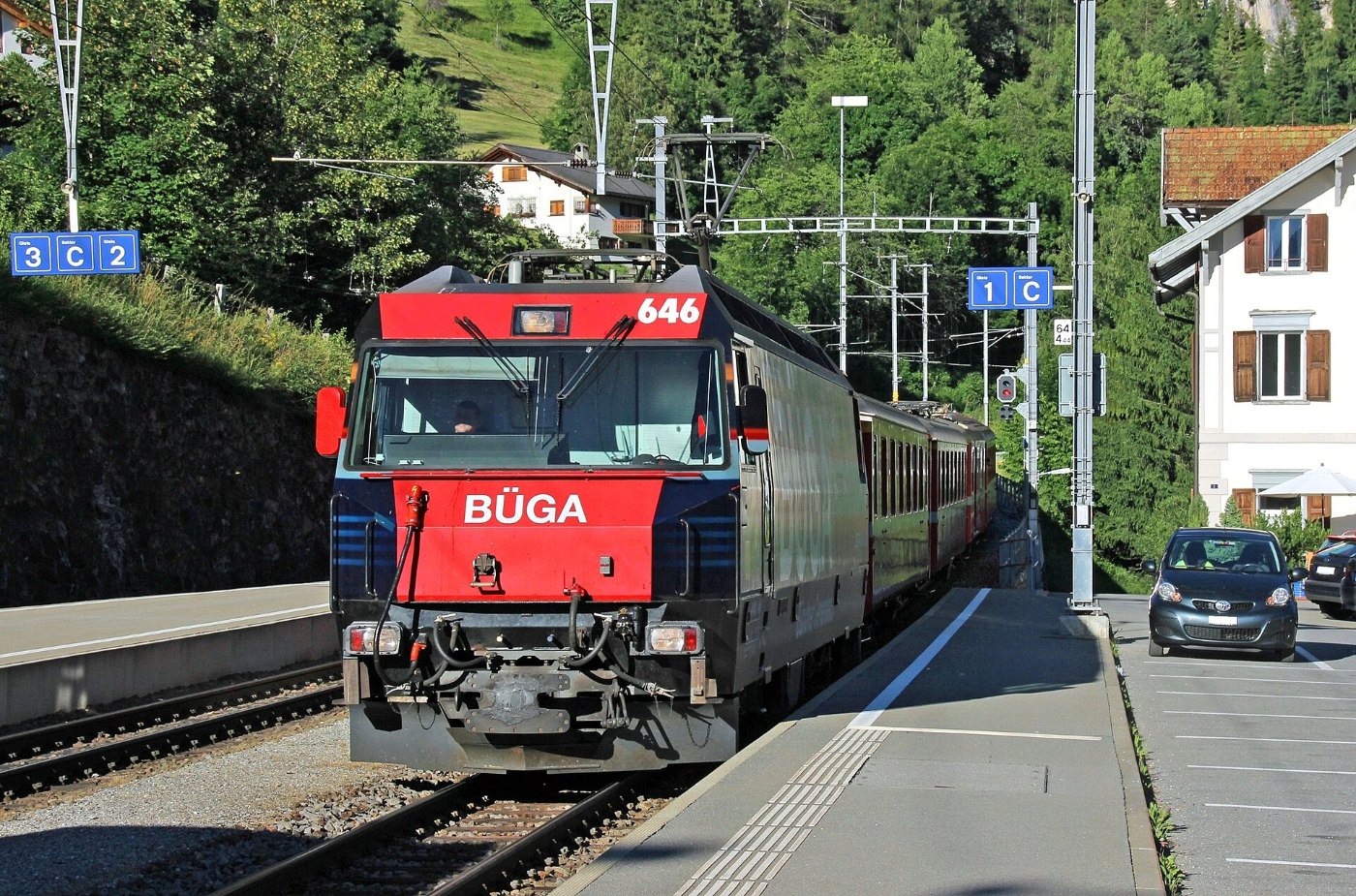 RhB Ge 4 4 III, Albula line, railway station Filisur Switzerland