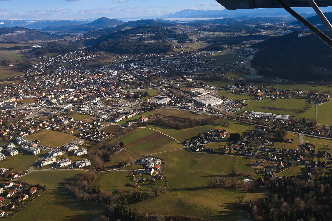 Feldkirchen Nordwestansicht Flugaufnahme a