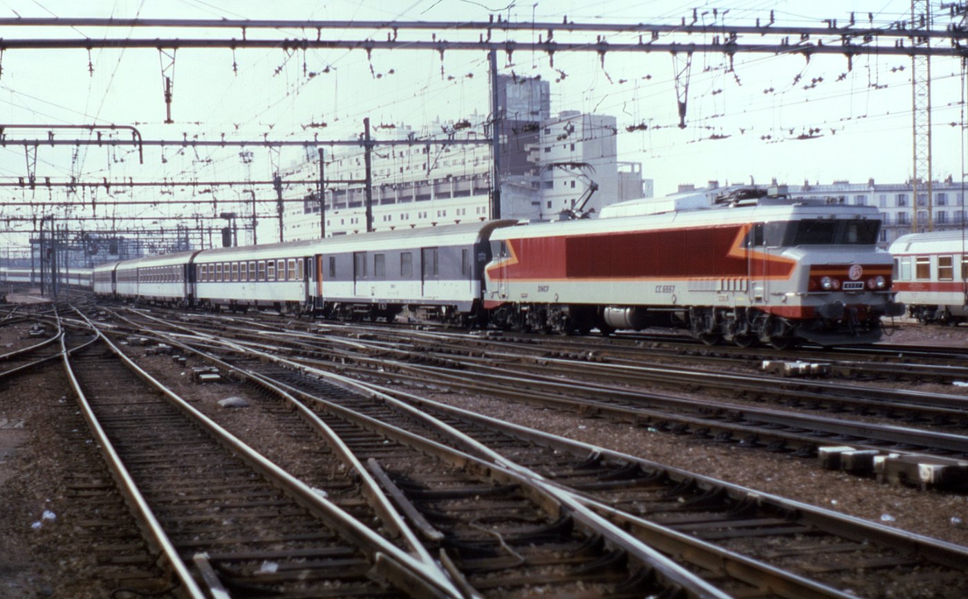 02.08.85 Paris Gare de Lyon CC 6557