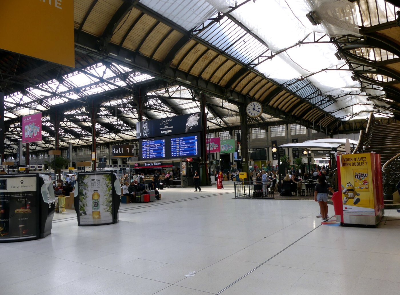 Hall de la gare de Lyon à Paris (août 2019)
