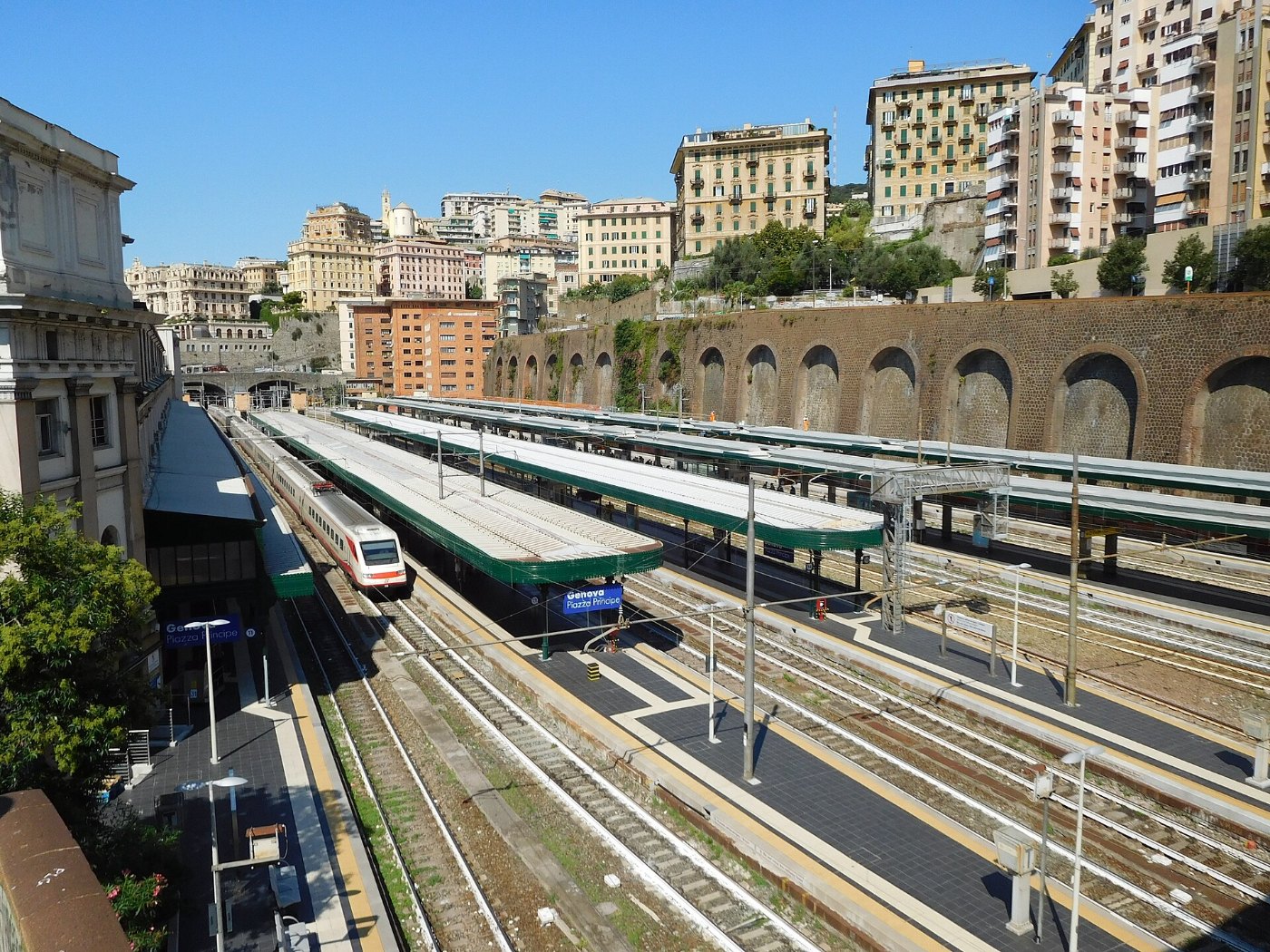 Genova Piazza Principe train station 06