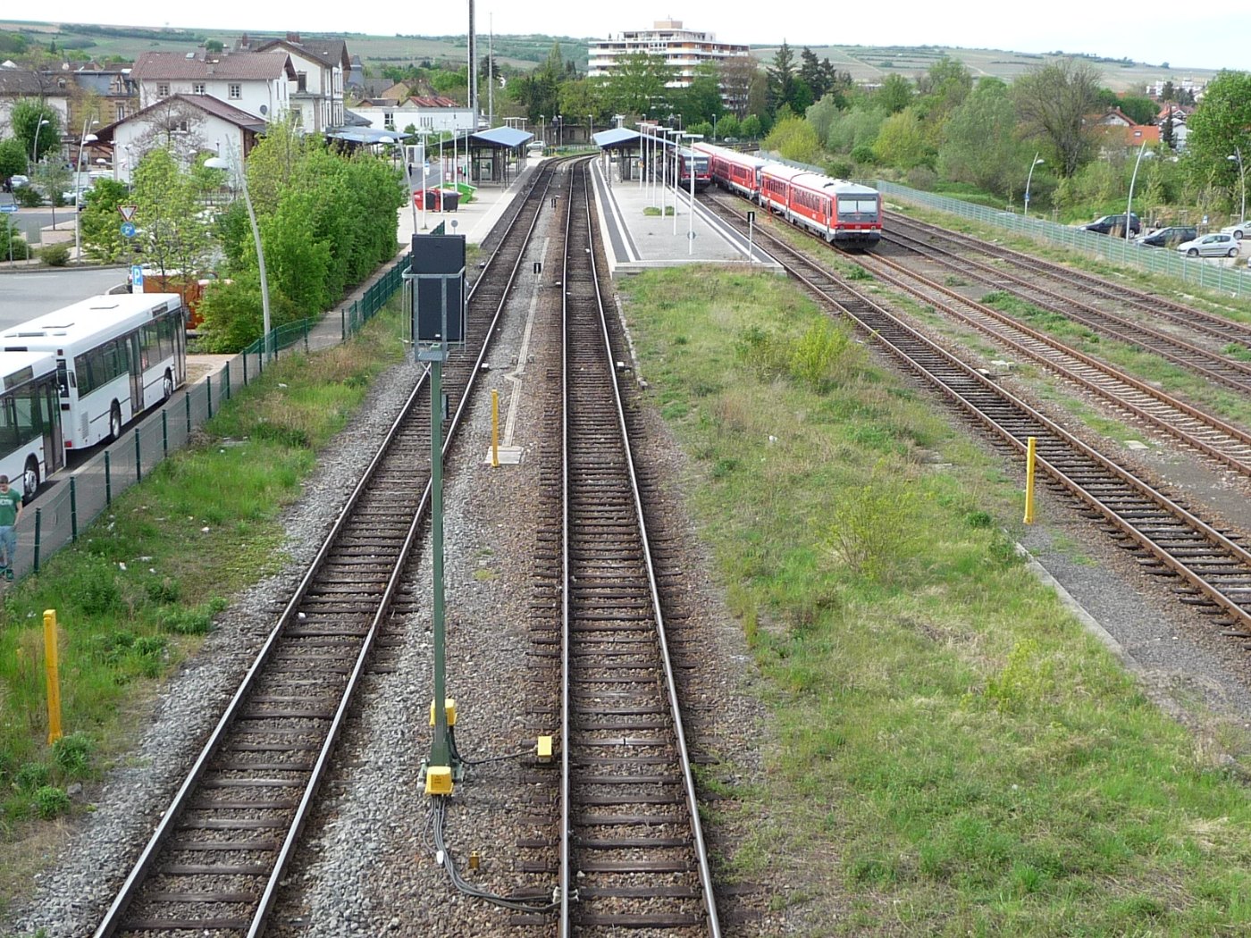 Hauptbahnhof Gruenstadt 03