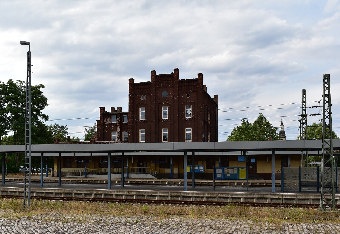 Bahnhof Genthin 03