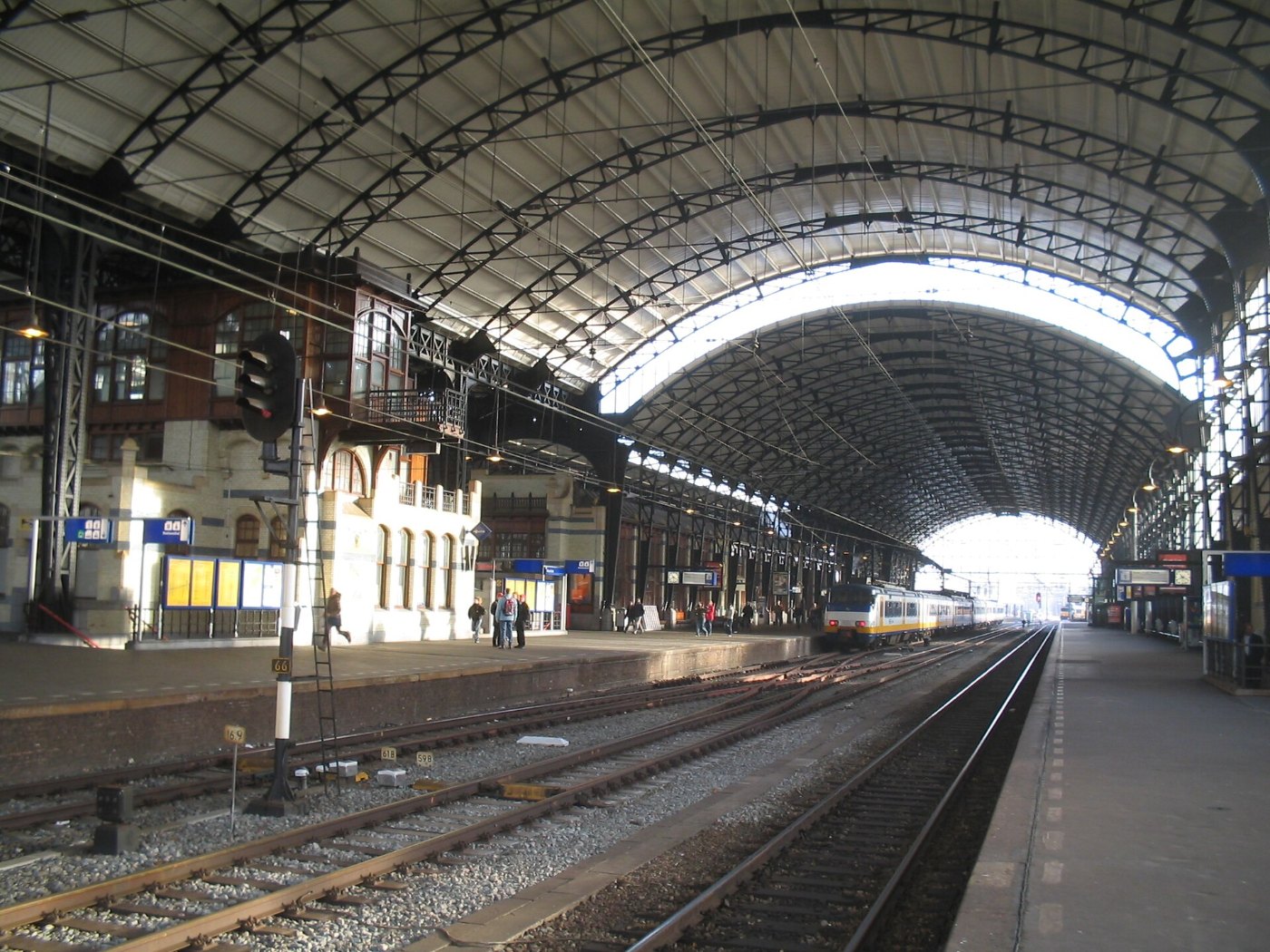 Haarlem station binnen