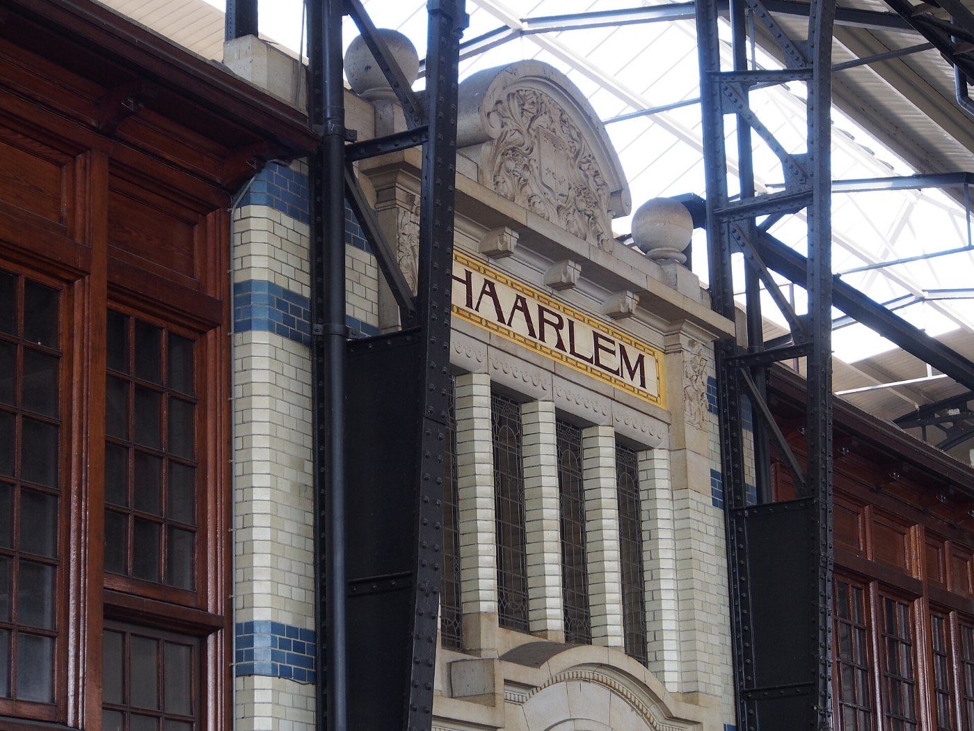 Station Haarlem 17