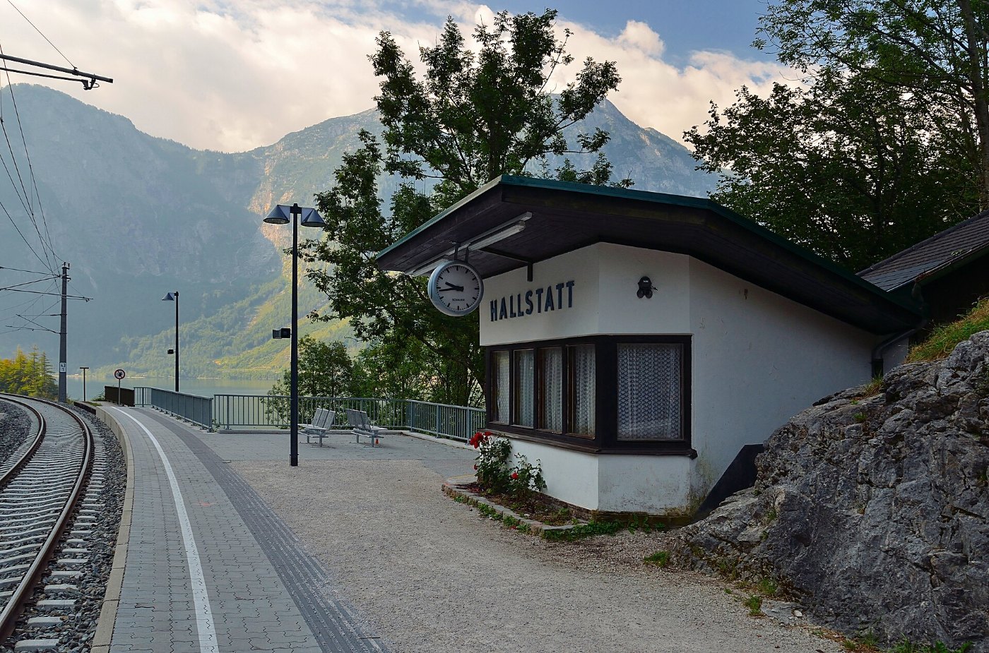 Hallstatt train station 01