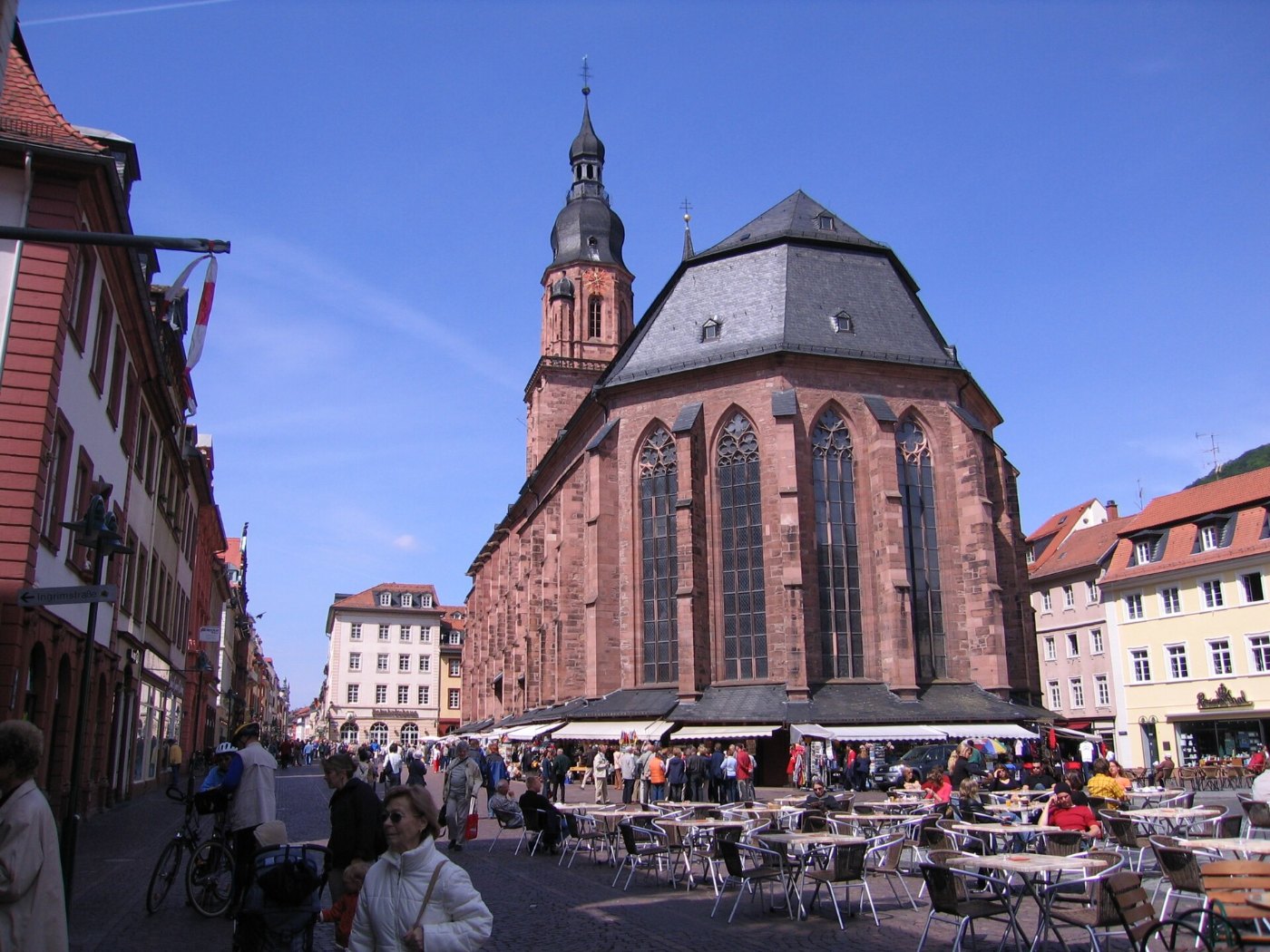 Die Heiliggeistkirche am Marktplatz in der Heidelberger Altstadt