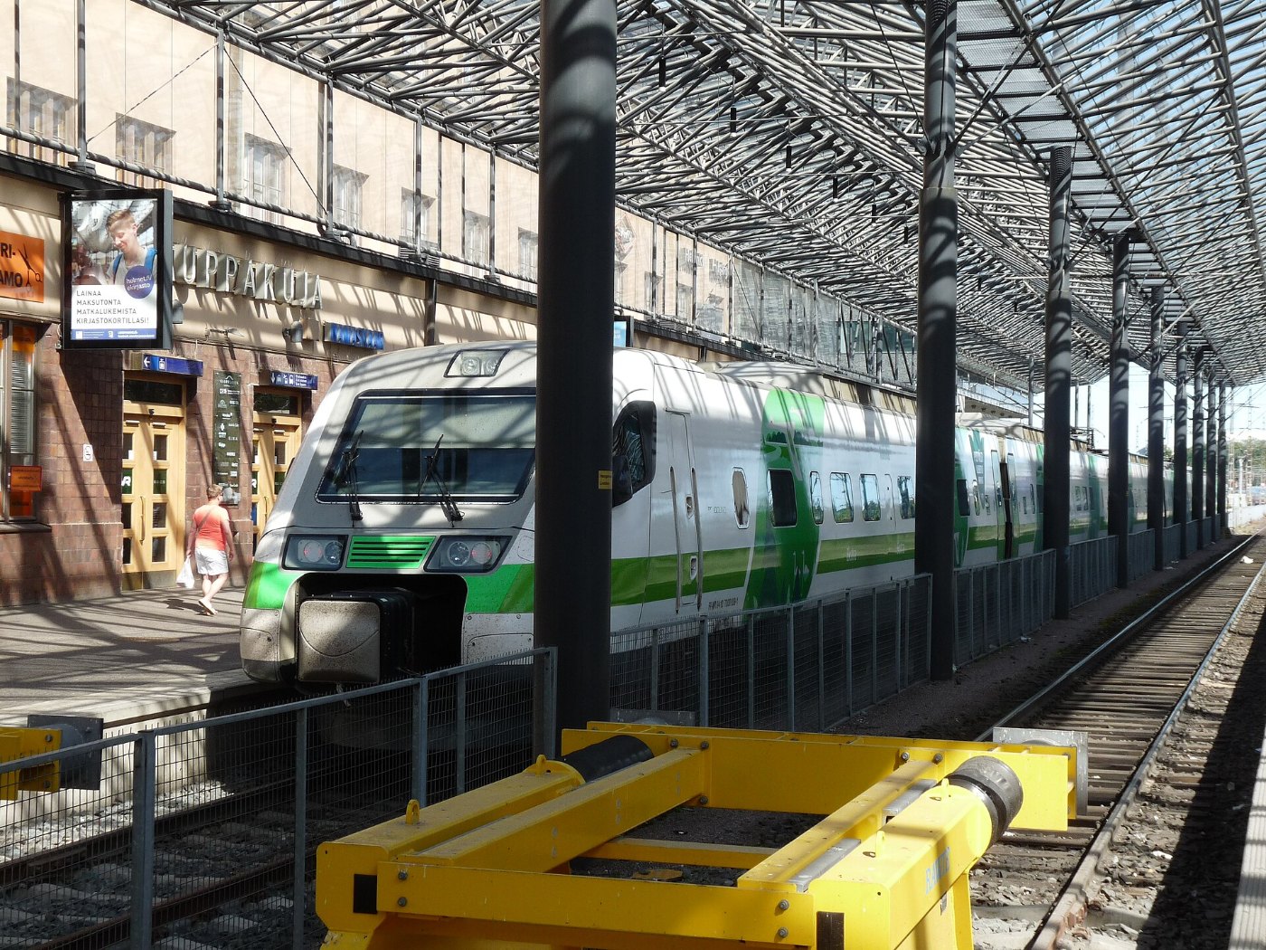 Helsinki Central station 2016 02