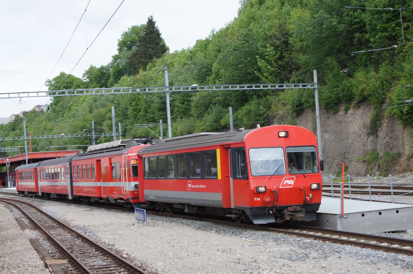 AB 143 248 43 114 Herisau 2015 05