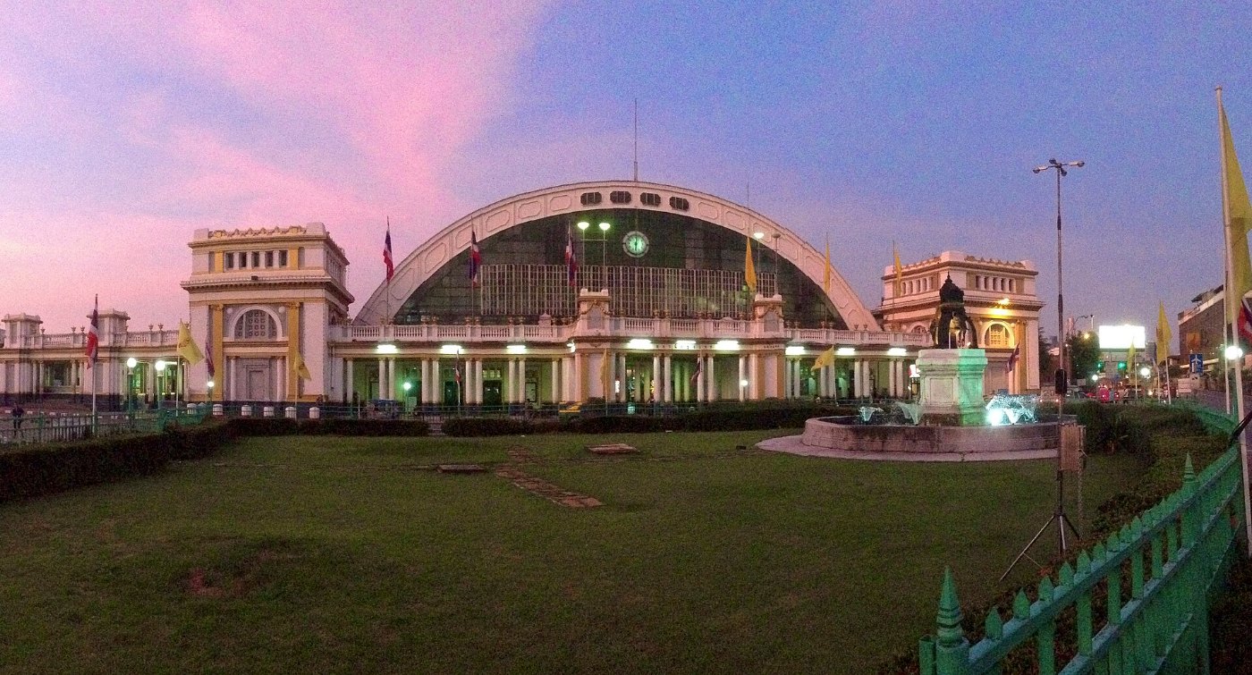 Hua Lamphong Station Bangkok ()