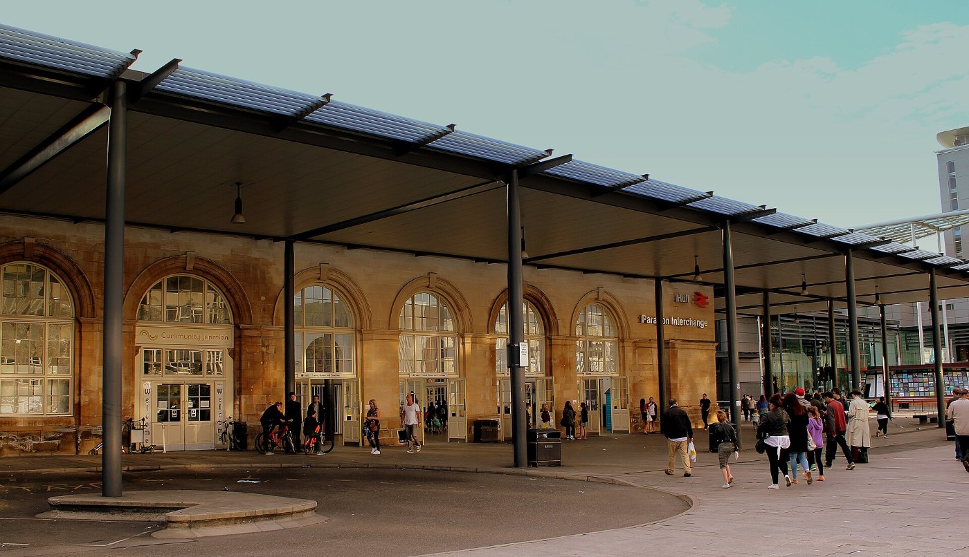 HULL PARAGON INTERCHANGE EAST YORKSHIRE SEP 2013 ()