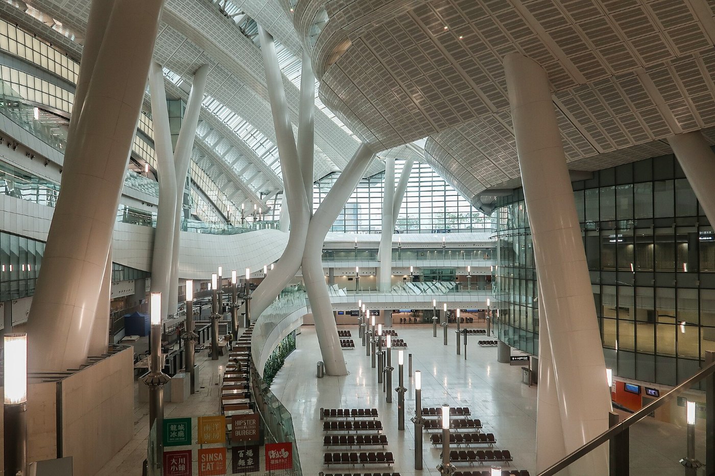 Hong Kong West Kowloon Station Atrium overview