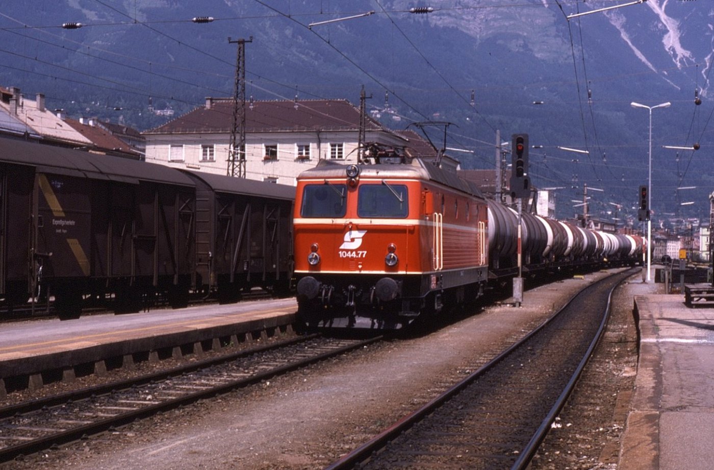 30.07.88 Innsbruck Hbf 1044.77 ()