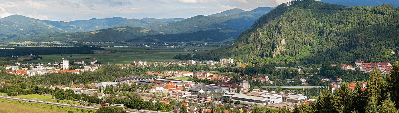 Judenburg Ost, mit Murdorf, Bahnhof und Stahlwerk