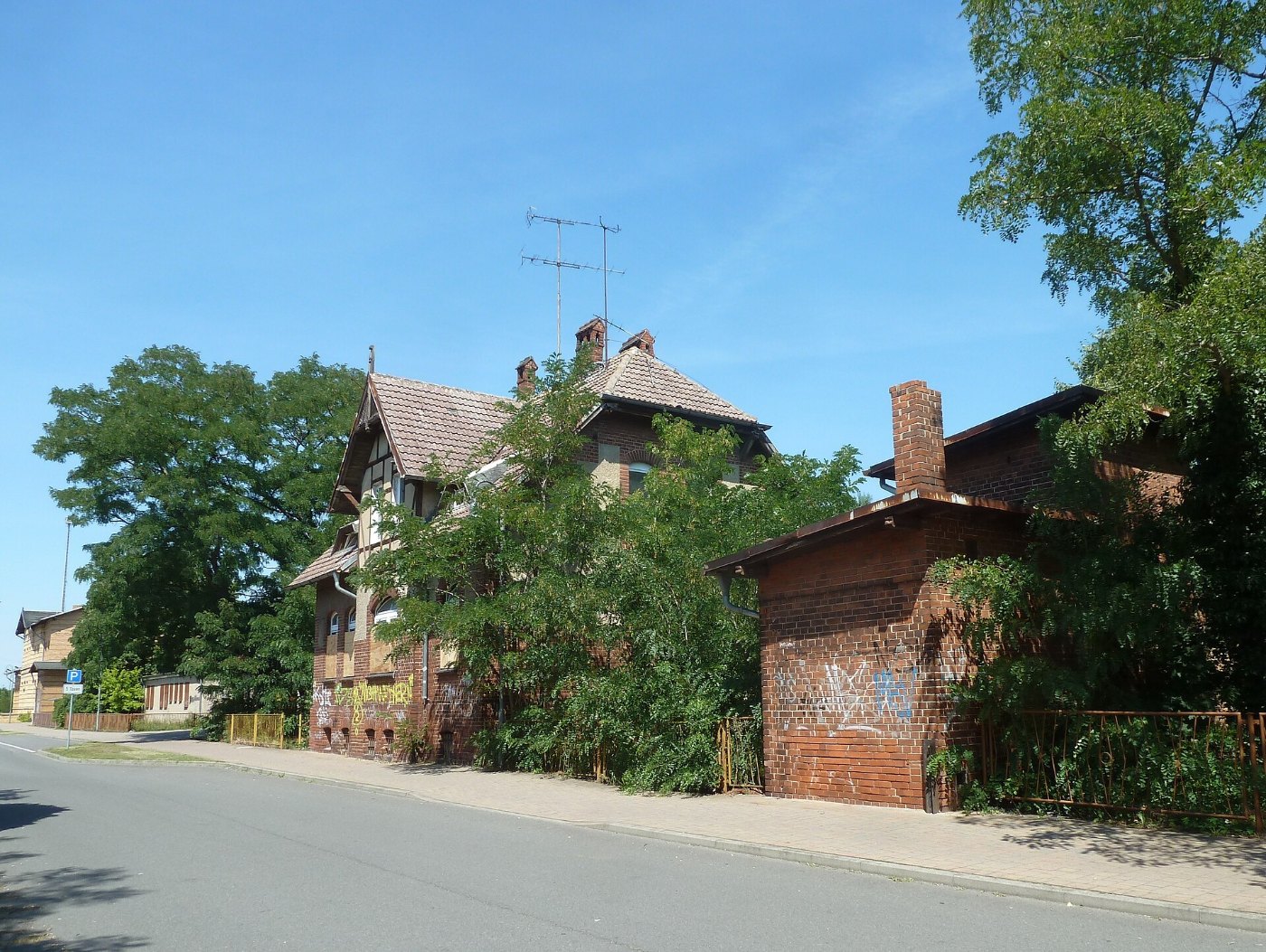 BfJessenStraßenfront