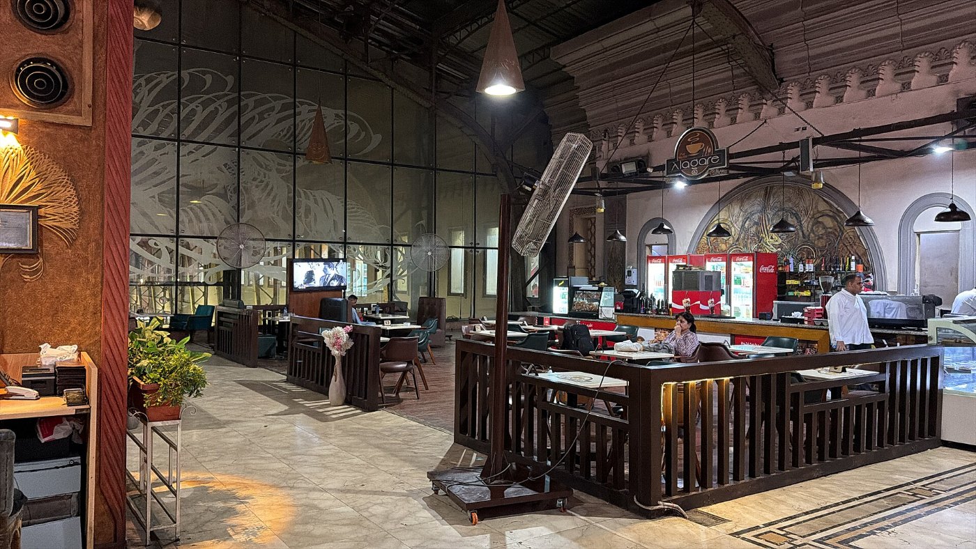 Alagare Cafe, Ramses Station, Cairo