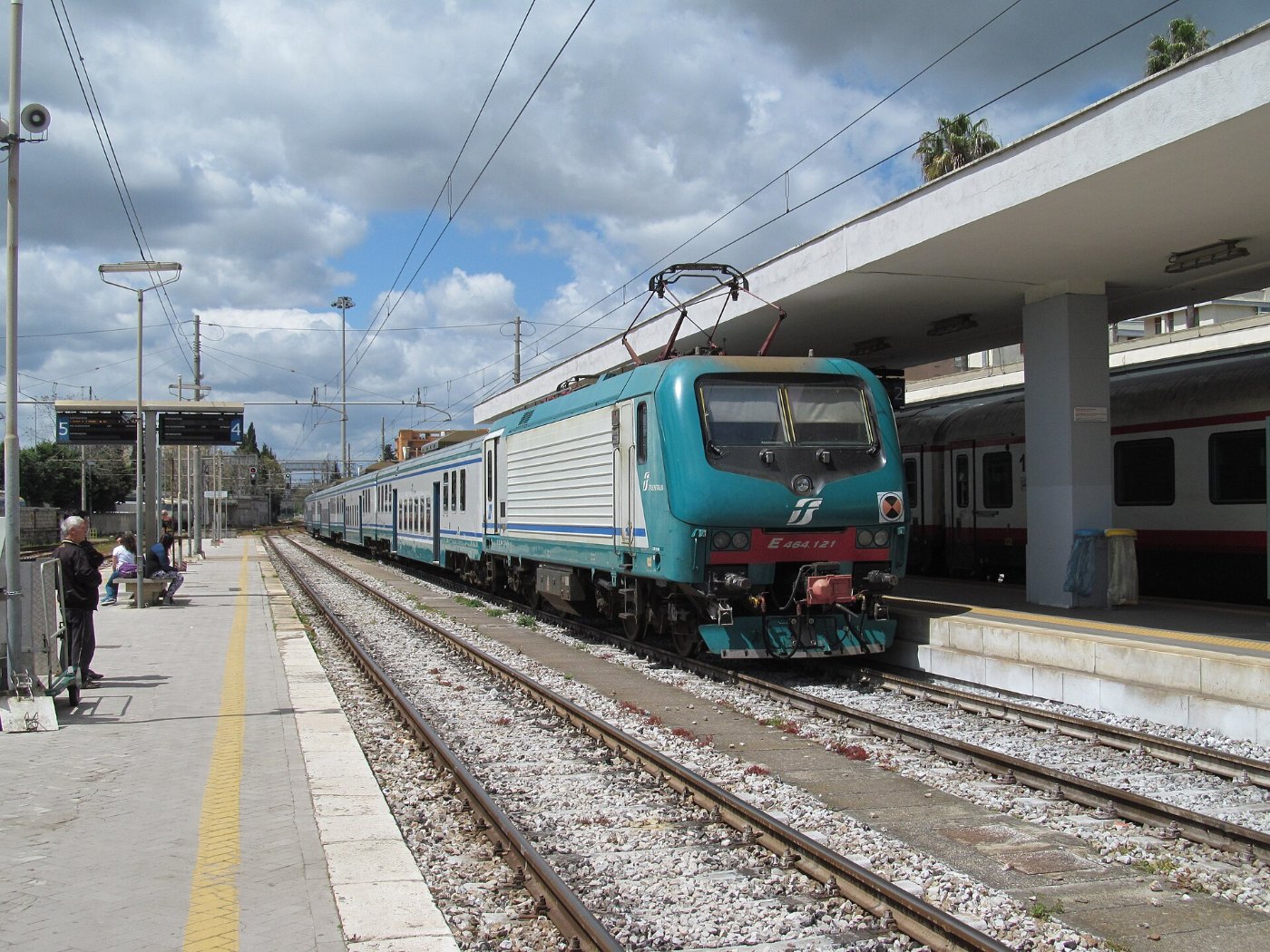 Trenitalia, Lecce
