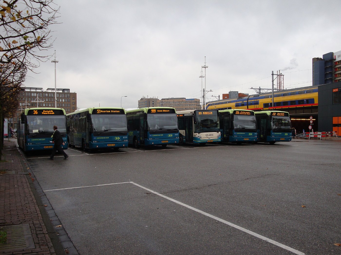 Leiden Centraal met bus 36