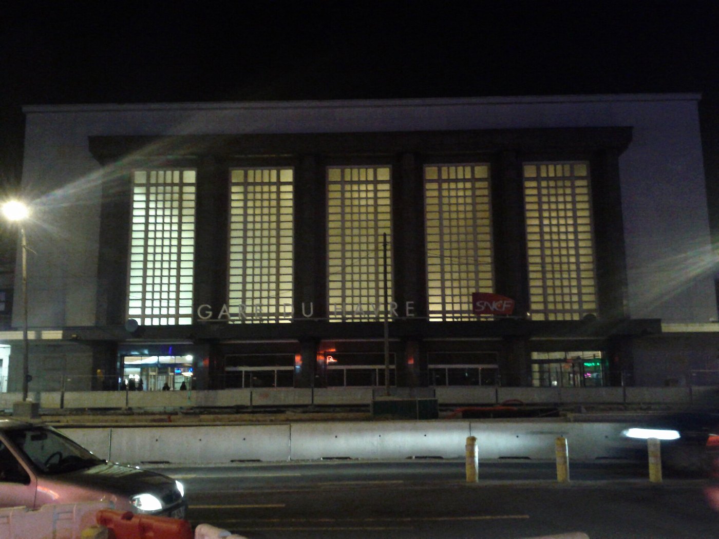 Gare du Havre de nuit panoramio