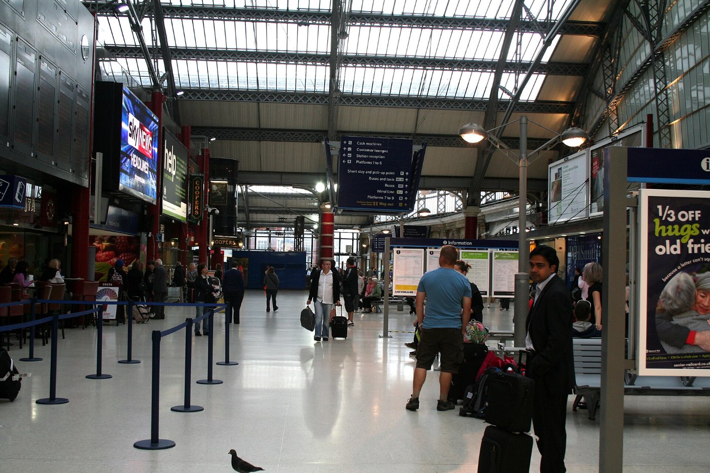 Liverpool Lime Street Station, The concourse geograph.org.uk