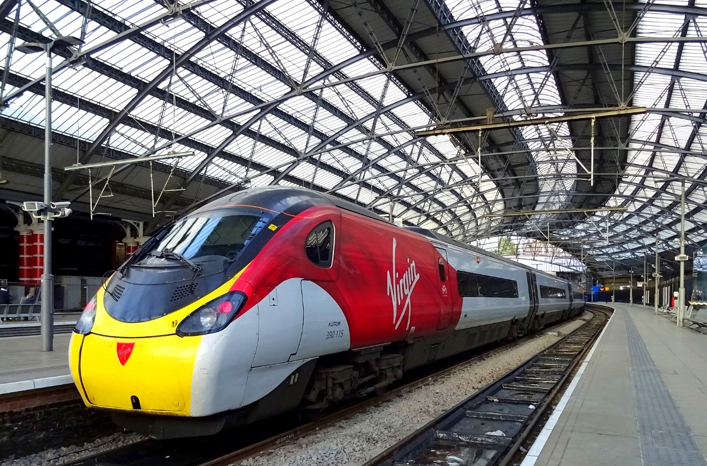 Liverpool Lime Street Railway Station geograph.org.uk