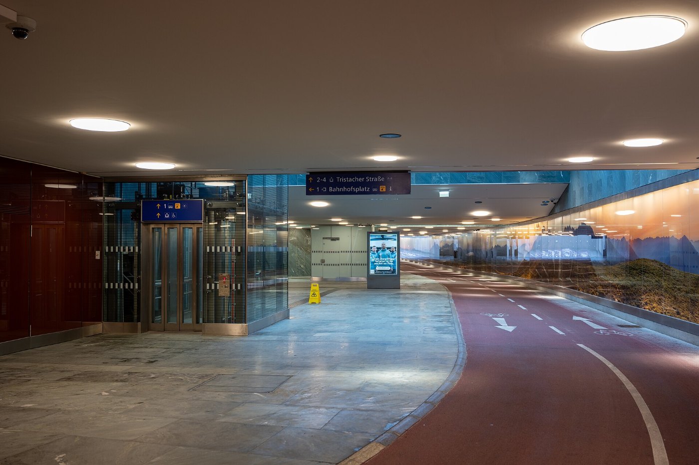 Bahnhof Lienz Unterführung 02