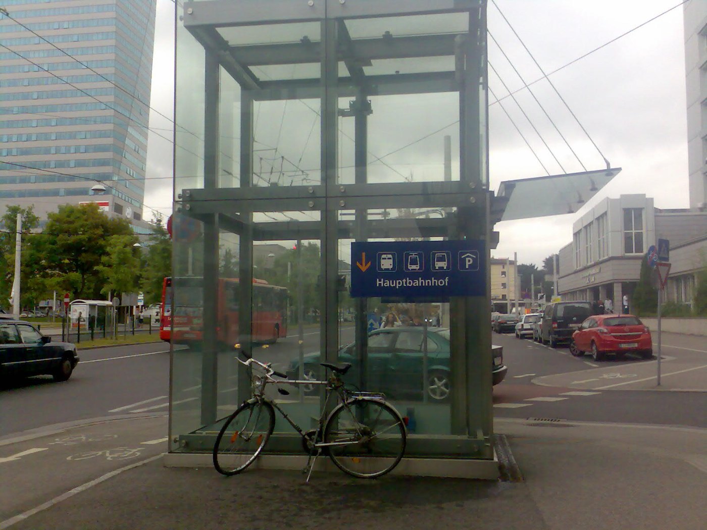 Linz Hauptbahnhof Lift K012 C