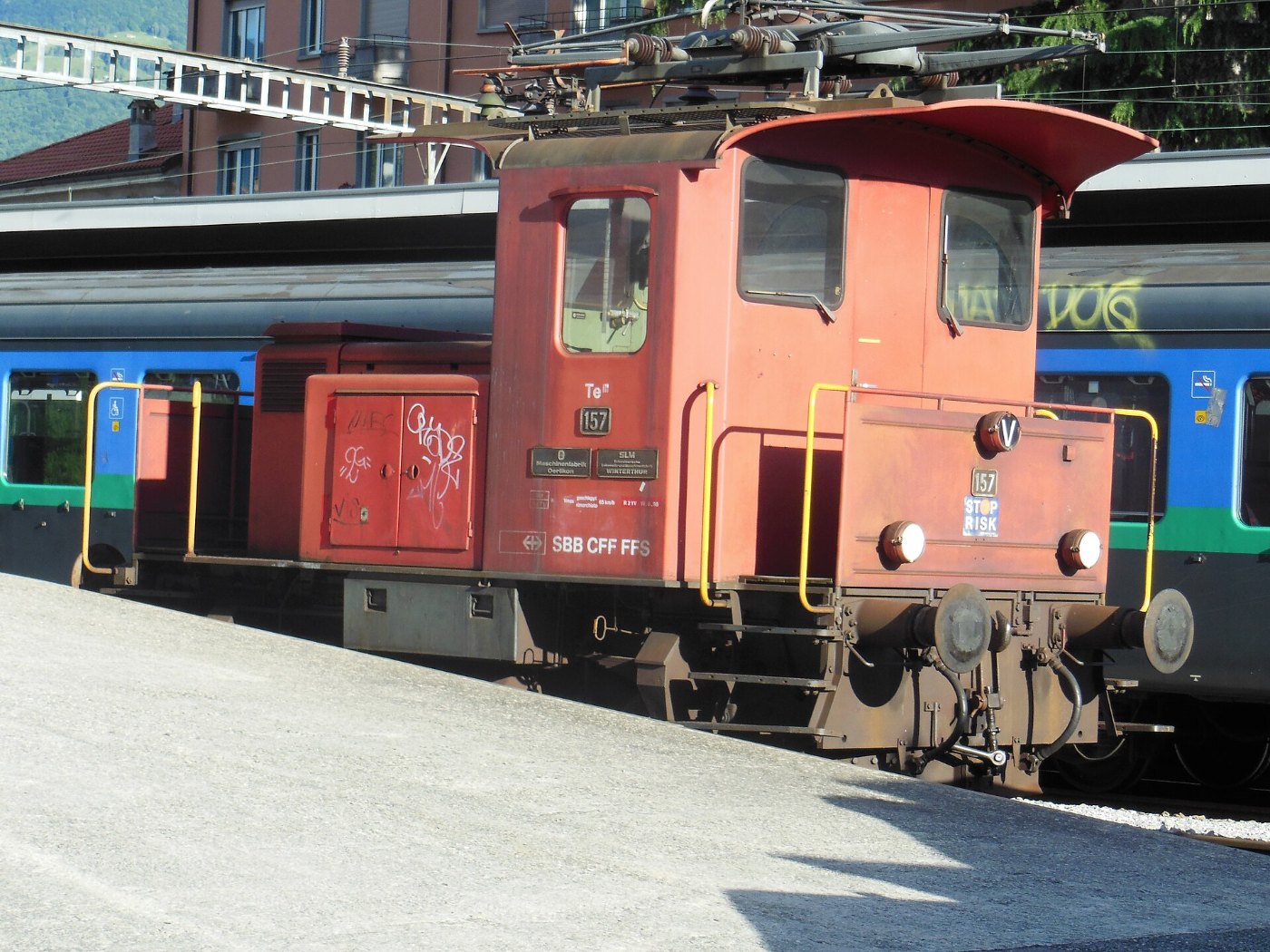 Locarno railway station 06