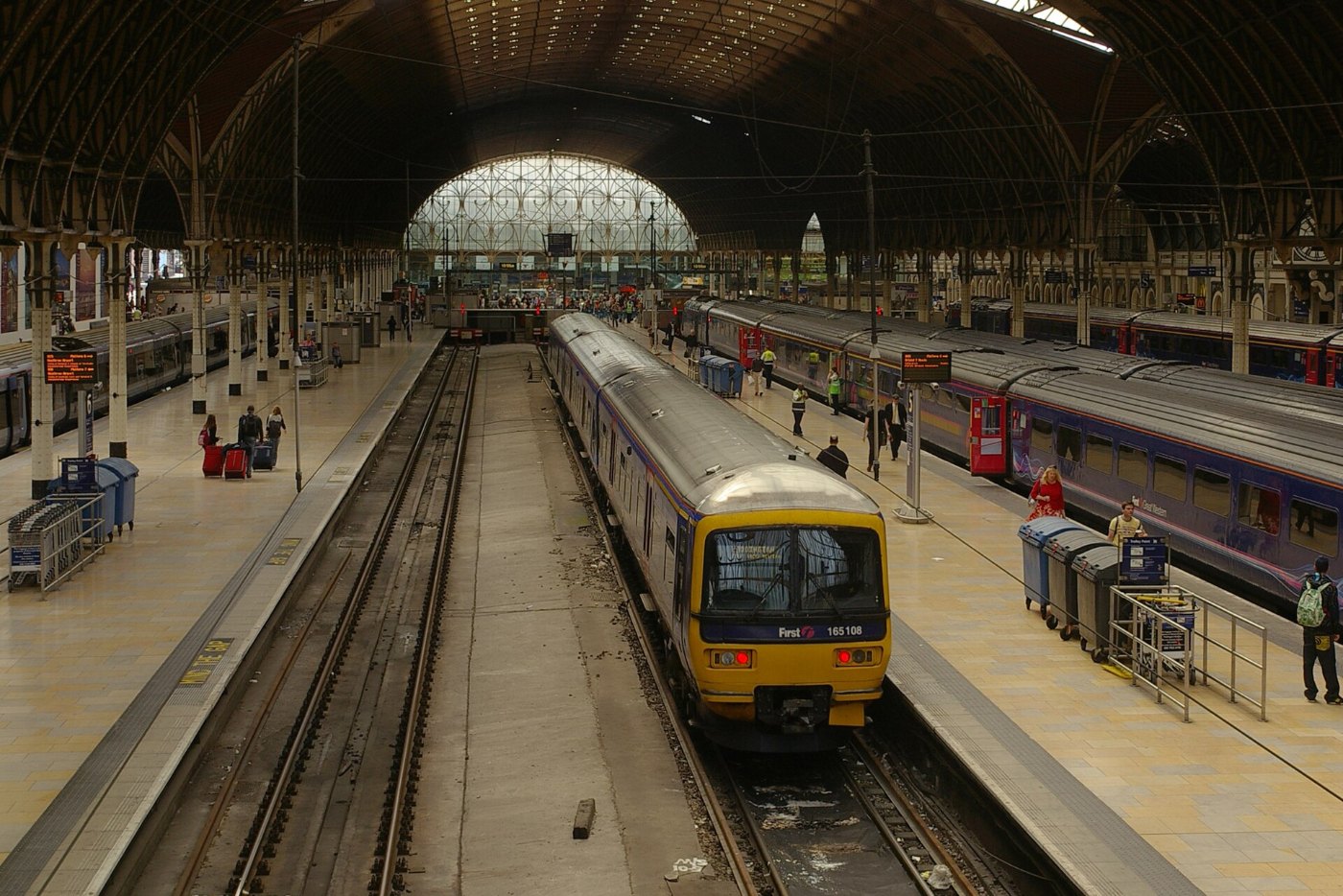 Paddington station MMB 27