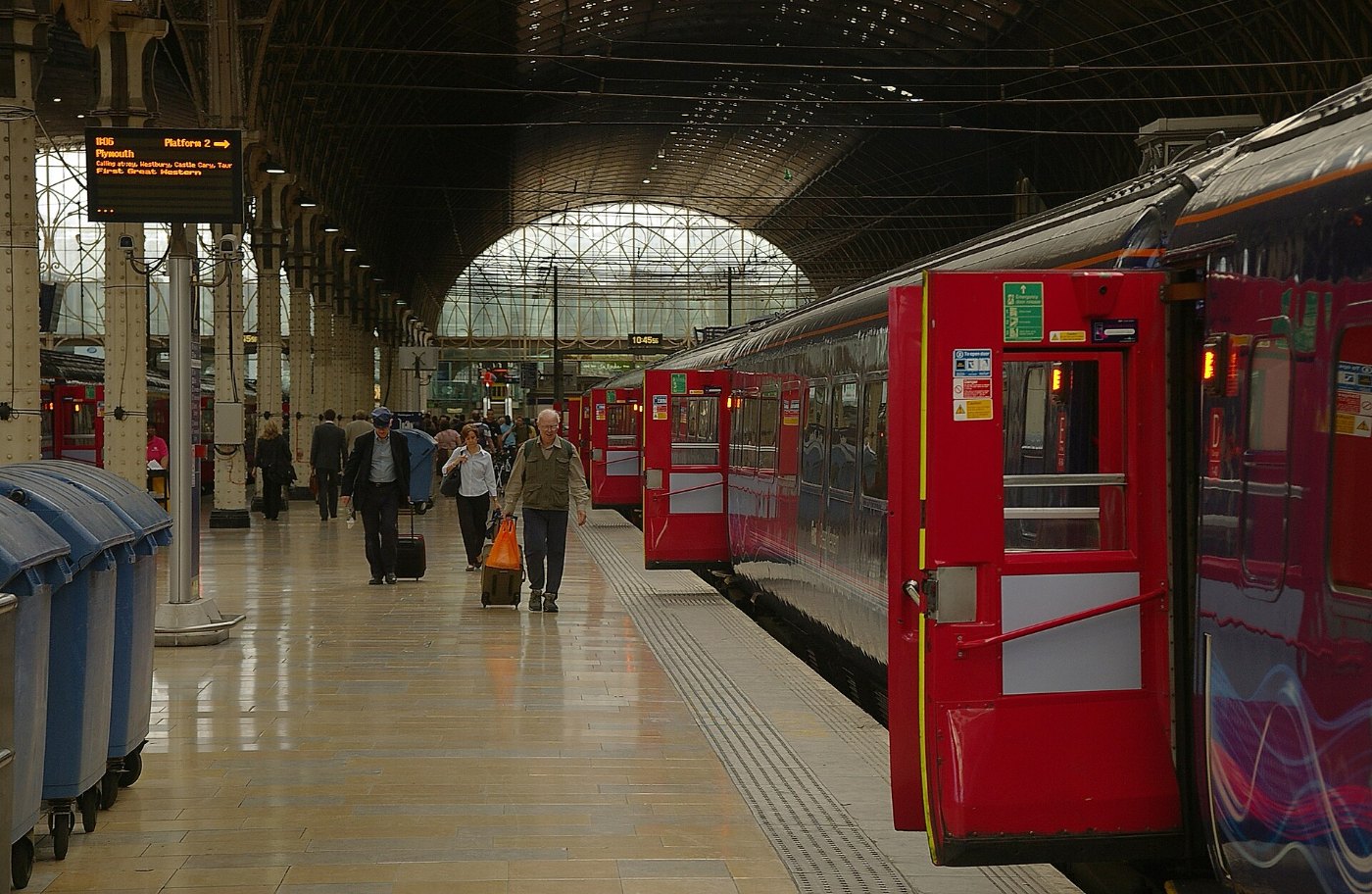 Paddington station MMB 31