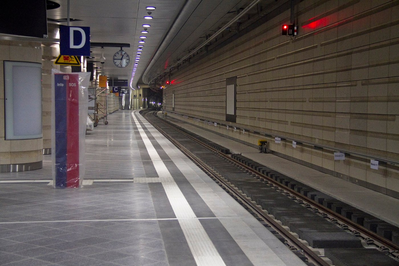 Die unterirdische City-Tunnel-Station im Leipziger Hauptbahnhof