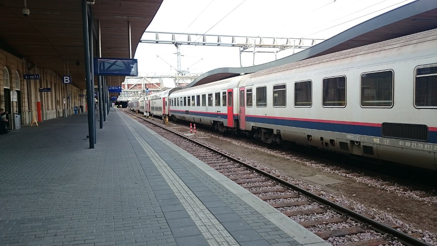 Luxembourg railway station platform view