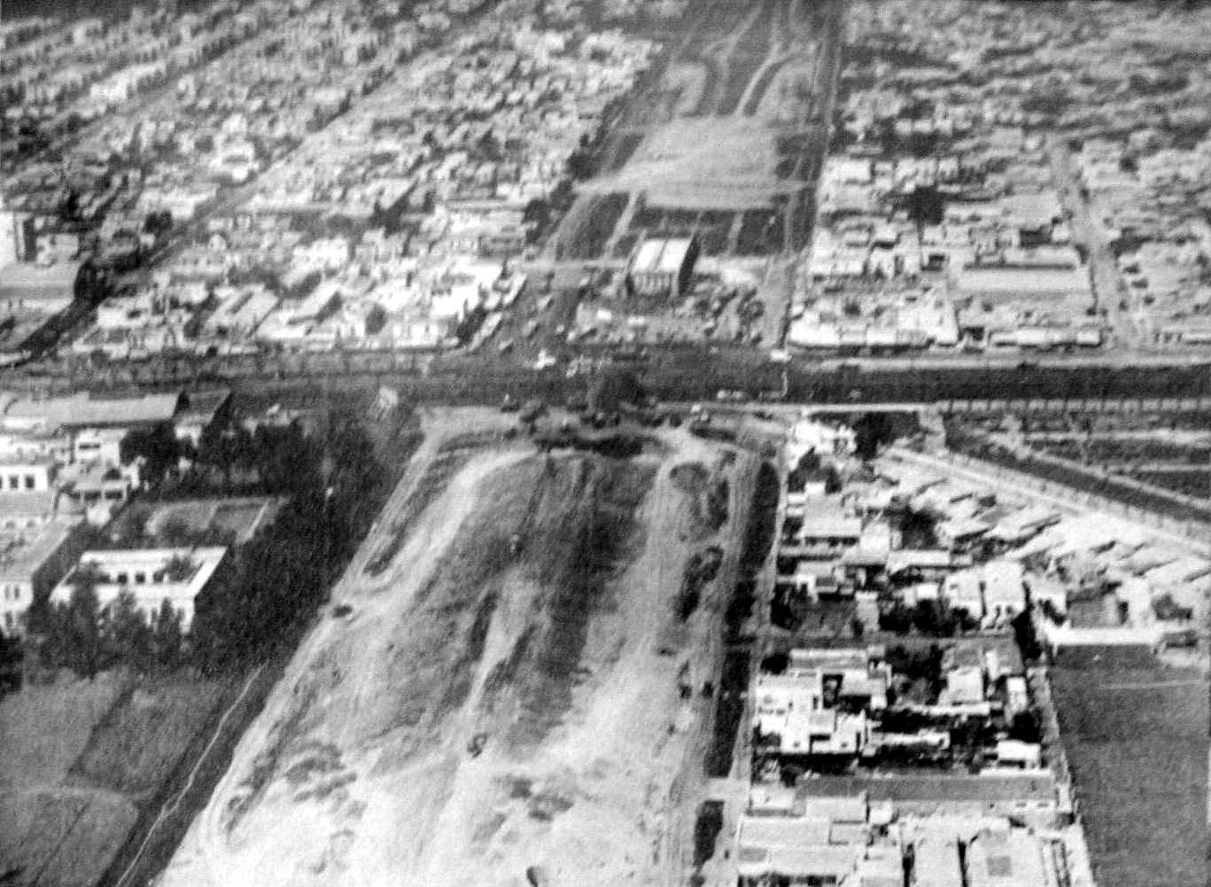 Av. General Paz sobre Ferrocarril Oeste (1938)