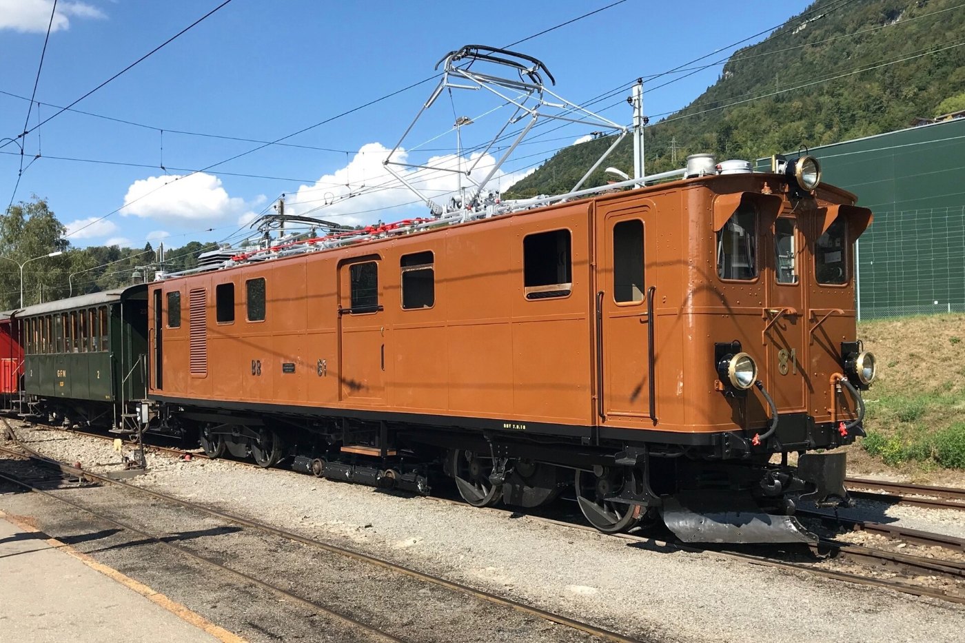 Berninabahn Ge 44 81 im Bahnhof Blonay 2018