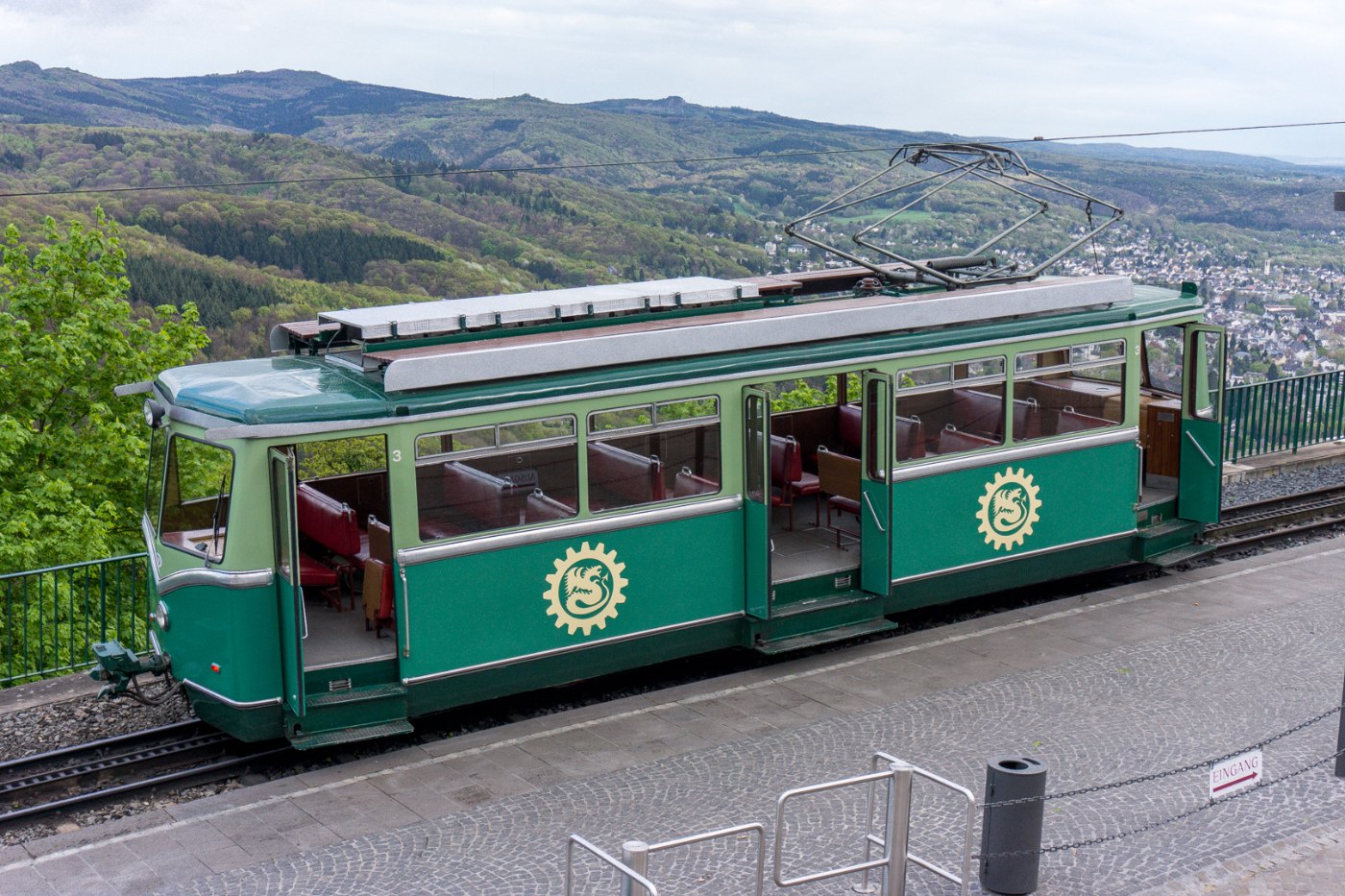 Drachenfelsbahn 002