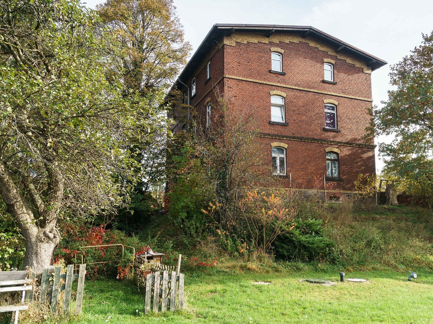 Weissig Eisenbahnerwohnhaus 01