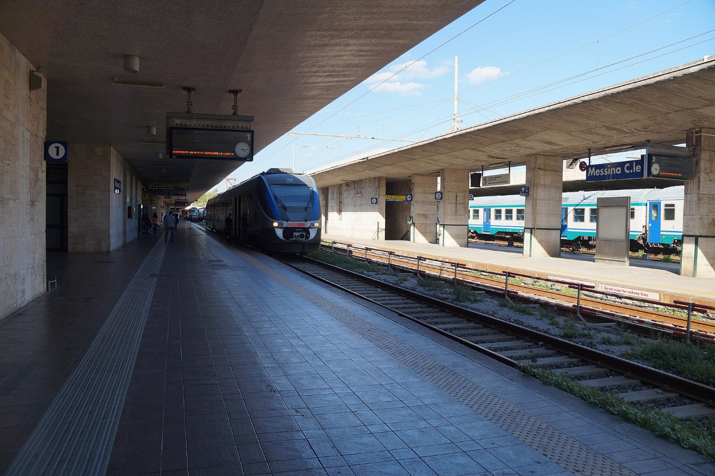 FS Messina Centrale Gleis 1 2018 09 26