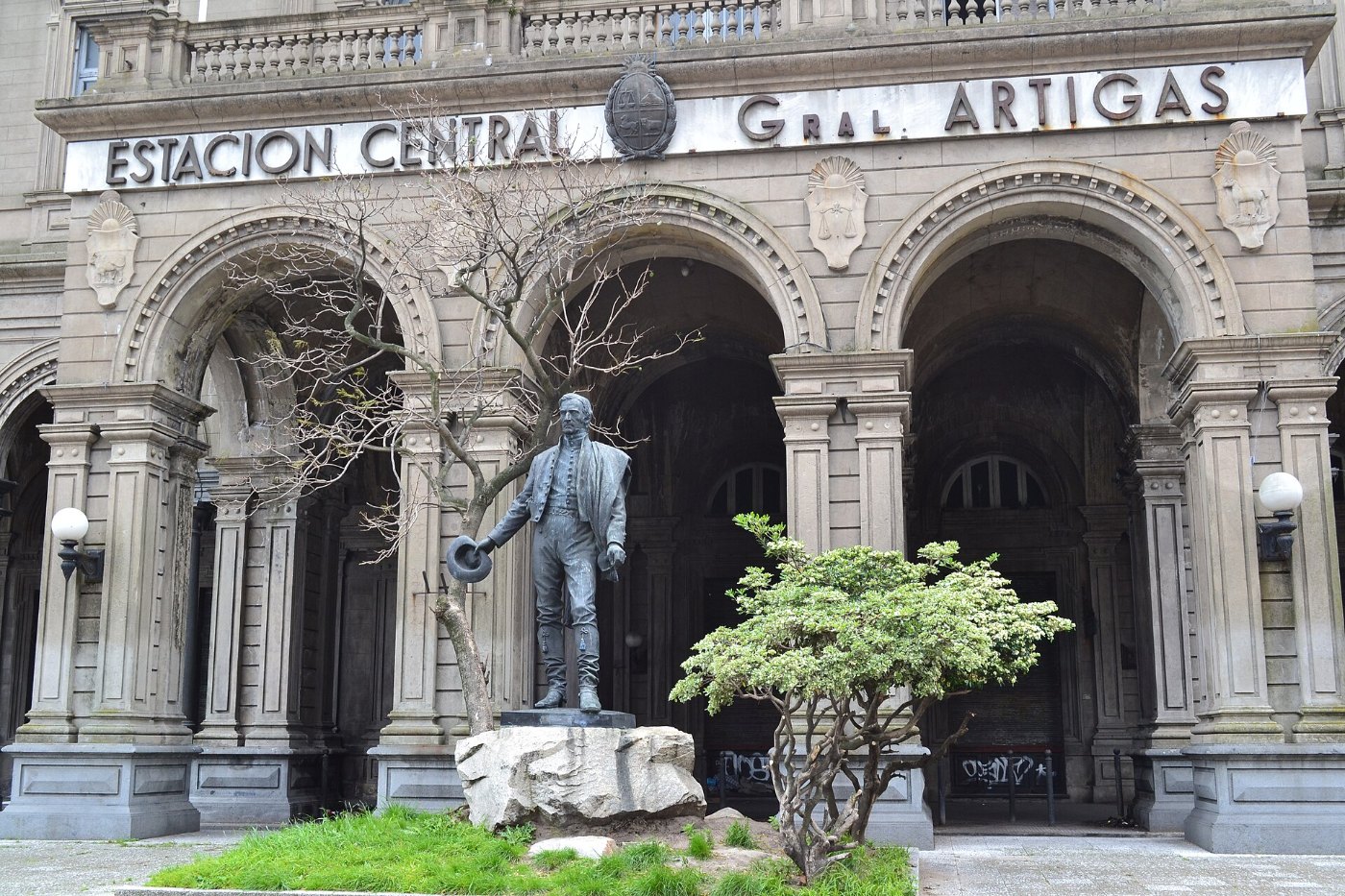 Estación Central General Artigas (Vieja Estación AFE)