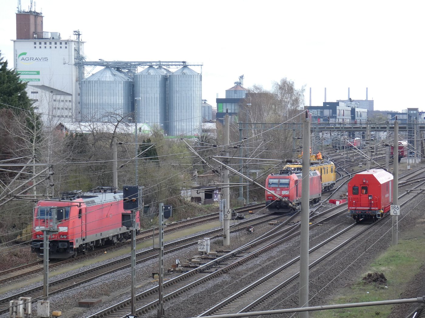 1010 nach der Lokkollision auf der Lehrter Bahn in Fallersleben